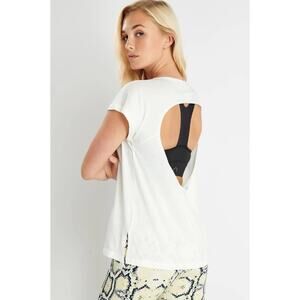 Varley Belfast Open-Back Tee size large